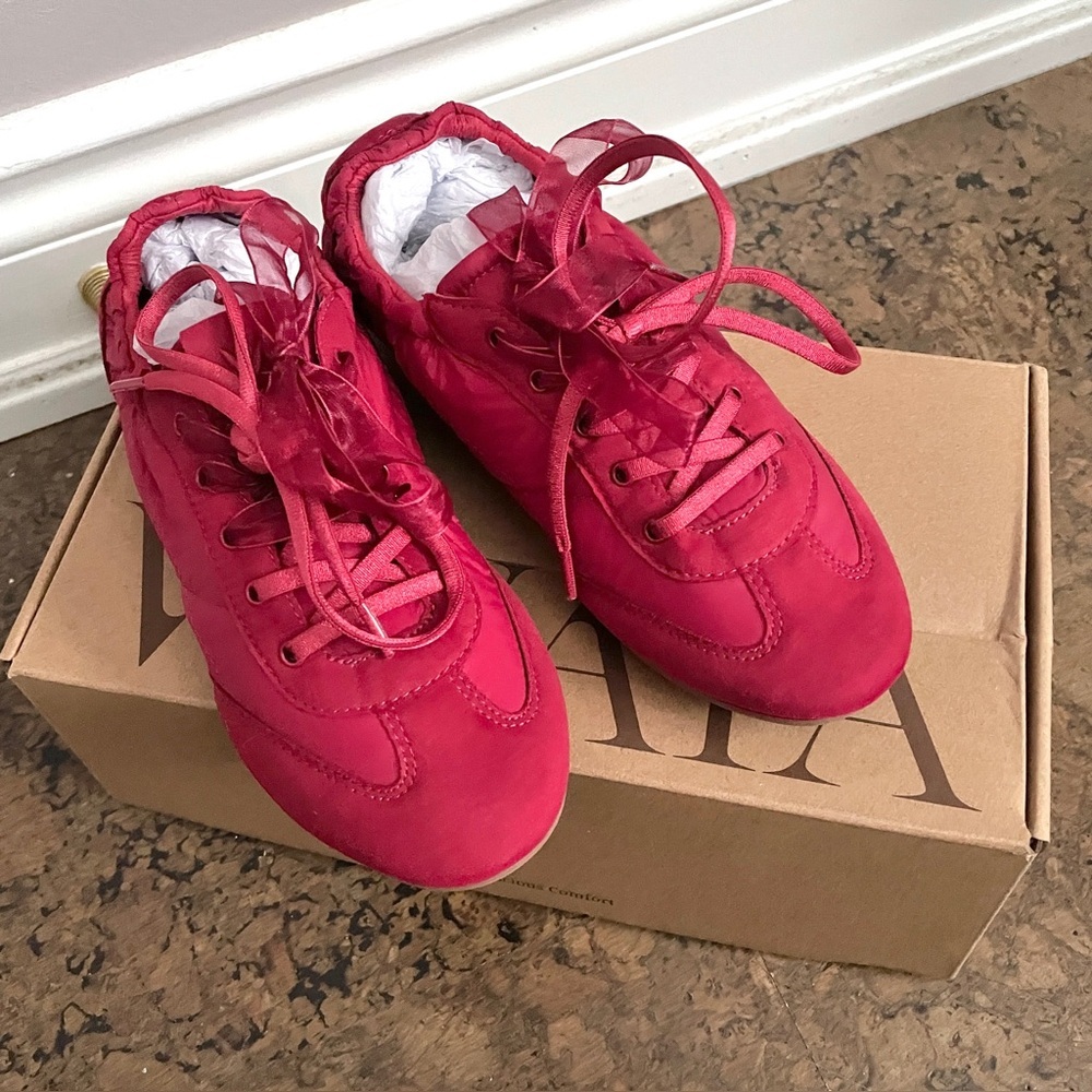 VIVAIA Brick Red Jogger Re-Nylon Sneakerina (Yancy) Sneakers - 35/5, TRIED-ON